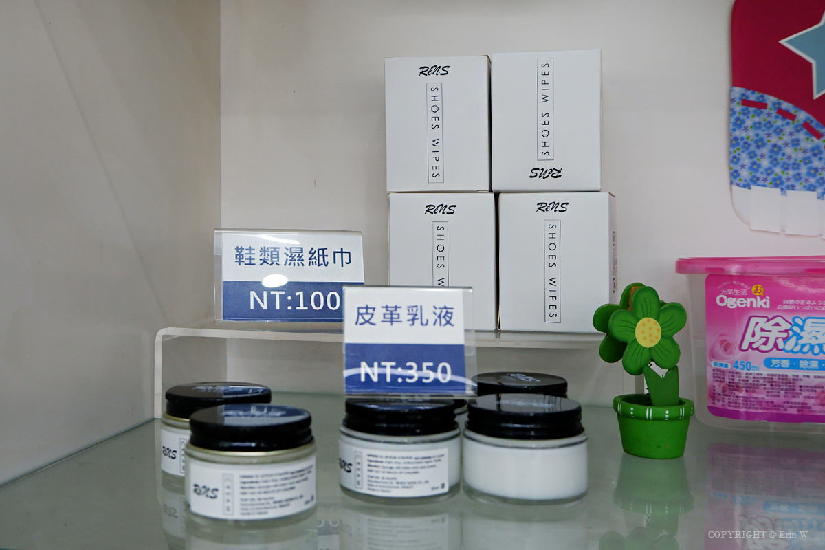 新竹洗鞋推薦 18年的職人專業手工清洗 洗鞋王 新竹清大店 連木曜4超玩都來的一日鞋類清潔專家 - 第27張圖 新竹洗鞋推薦 18年的職人專業手工清洗 洗鞋王 新竹清大店 連木曜4超玩都來的一日鞋類清潔專家