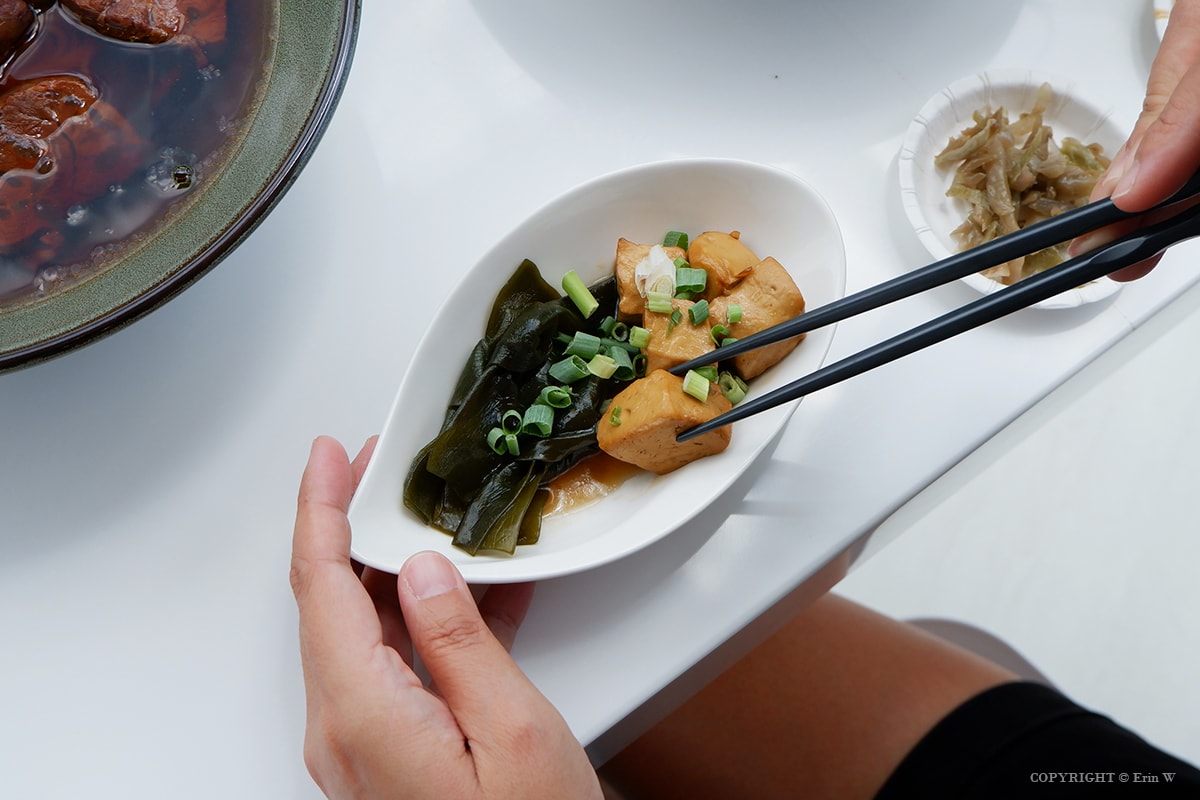【苗栗頭份】厚醍牛肉麵 就是只賣牛肉麵!入口即化的Q軟牛筋與軟嫩厚實大塊牛肉 還有無限暢飲氣泡水 頭份中央店