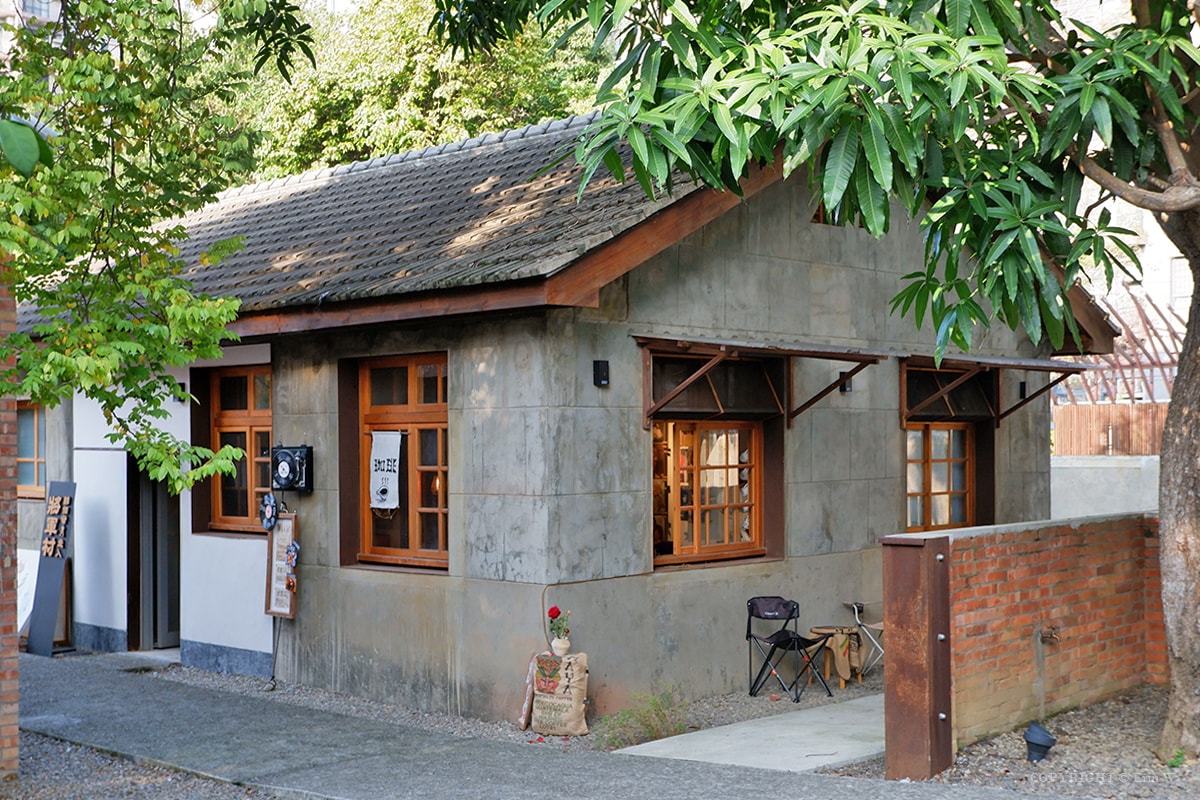 【新竹咖啡】 散水音樂咖啡 在將軍村老宅與音樂交織的細品咖啡靜謐時光 - 第2張圖 【新竹咖啡】 散水音樂咖啡 在將軍村老宅與音樂交織的細品咖啡靜謐時光