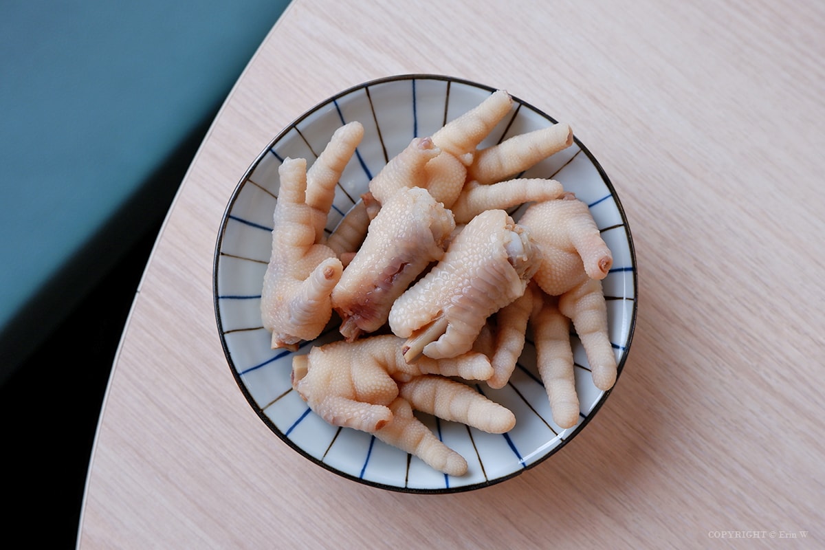 新竹．香山｜跳脫傳統印象 升級版質感用餐空間 多樣主餐與小食全新搭配 元爵味 黃燜雞米飯 新竹香山店