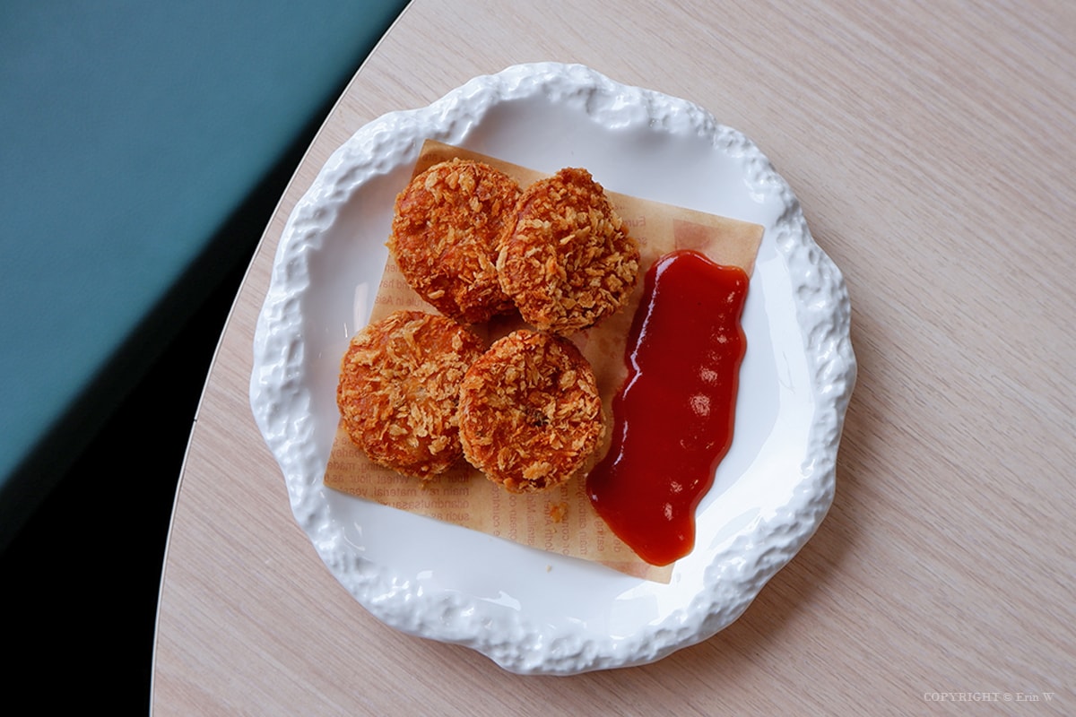 新竹．香山｜跳脫傳統印象 升級版質感用餐空間 多樣主餐與小食全新搭配 元爵味 黃燜雞米飯 新竹香山店