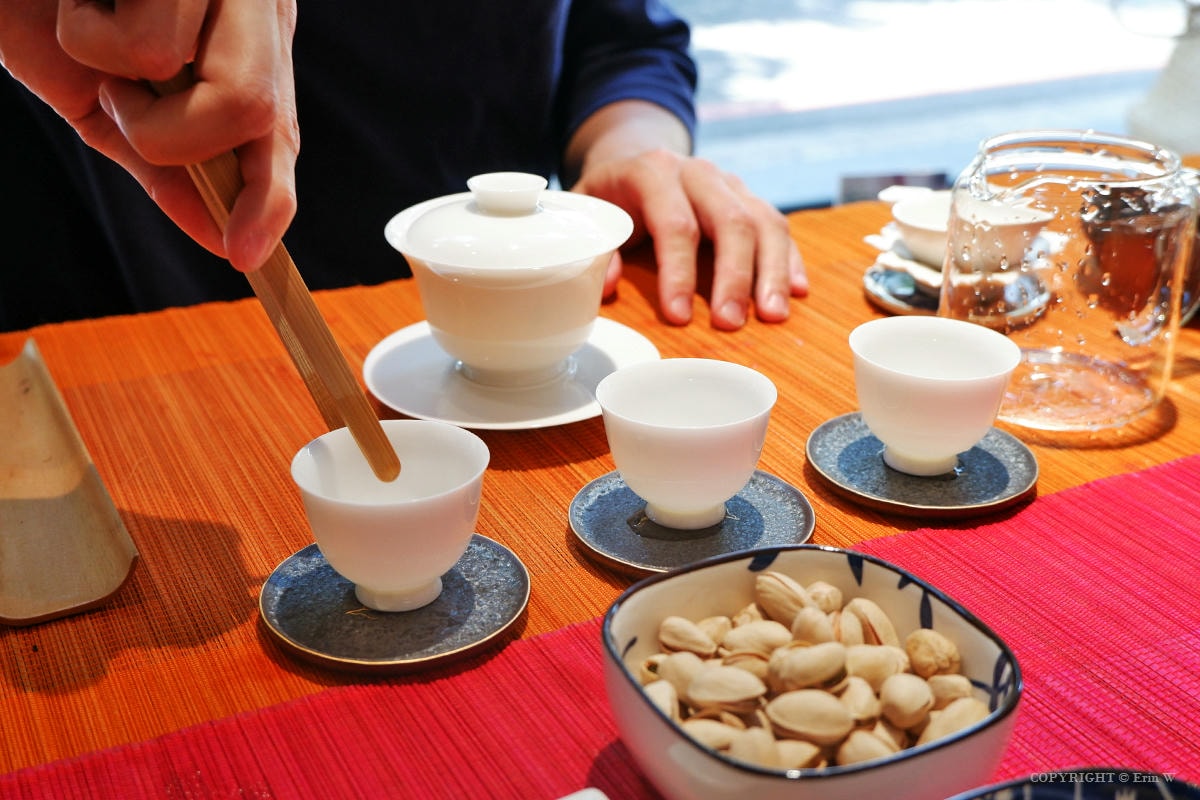 新竹|Eilong宜龍 新竹門市|質感茶器與手沖咖啡的靜謐空間 初心者也能輕鬆體驗品茶樂趣 - 第21張圖 新竹|Eilong宜龍 新竹門市|質感茶器與手沖咖啡的靜謐空間 初心者也能輕鬆體驗品茶樂趣