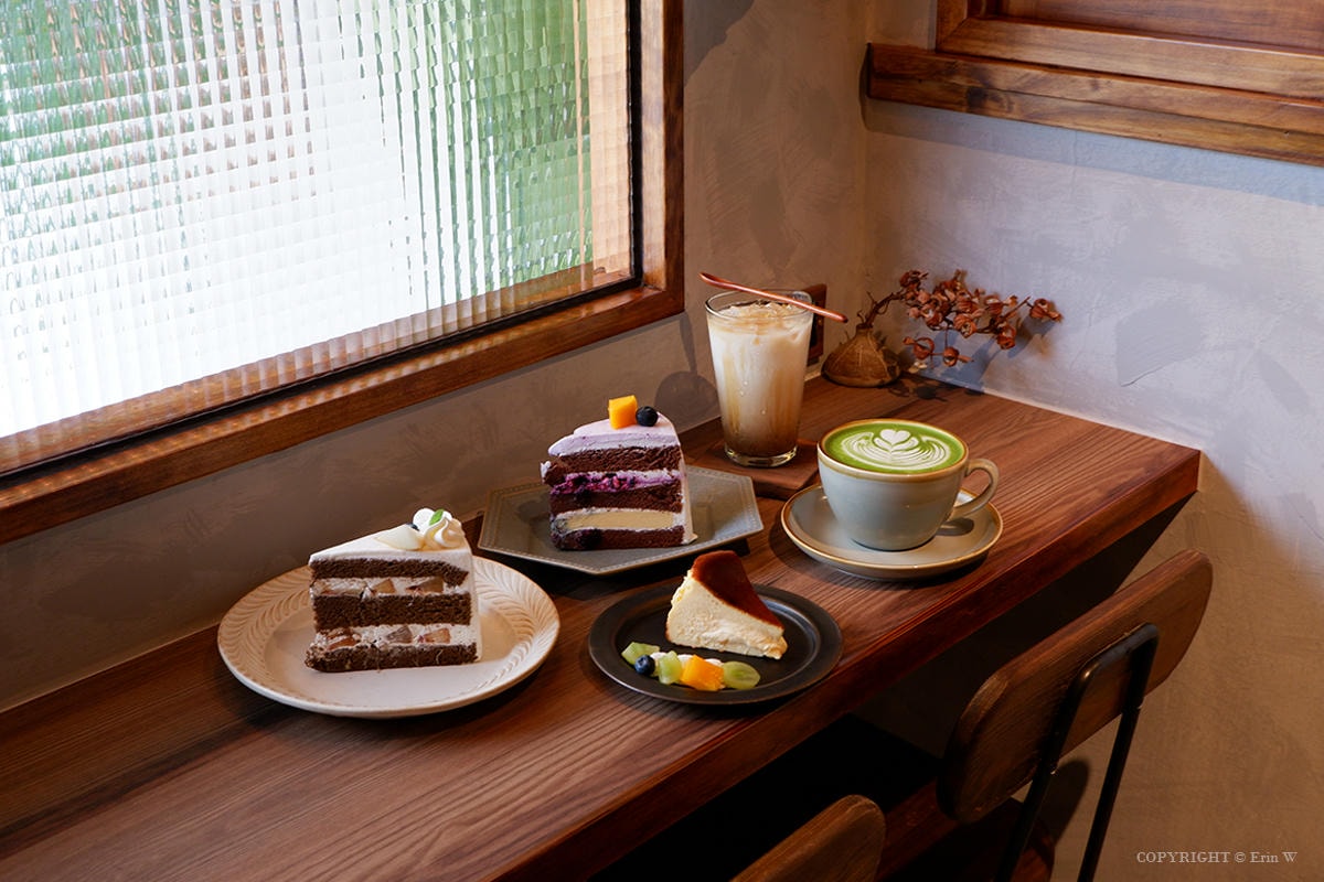 新竹・湖口｜Faith in Faith 飛一啡 Café｜老宅裡遇見木質暖調與甜點咖啡的午後日常