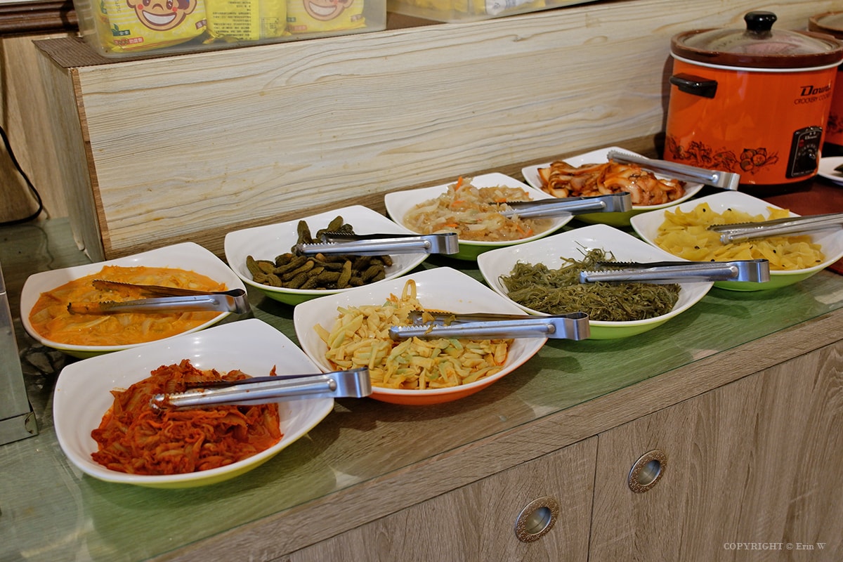 苗栗.頭份|不打羊 頭份店|羊大骨、羊腳筋隨你吃到飽!超狂自助吧+免費升級鴛鴦鍋還不收服務費 肉控快衝 - 第16張圖 苗栗.頭份|不打羊 頭份店|羊大骨、羊腳筋隨你吃到飽!超狂自助吧+免費升級鴛鴦鍋還不收服務費 肉控快衝