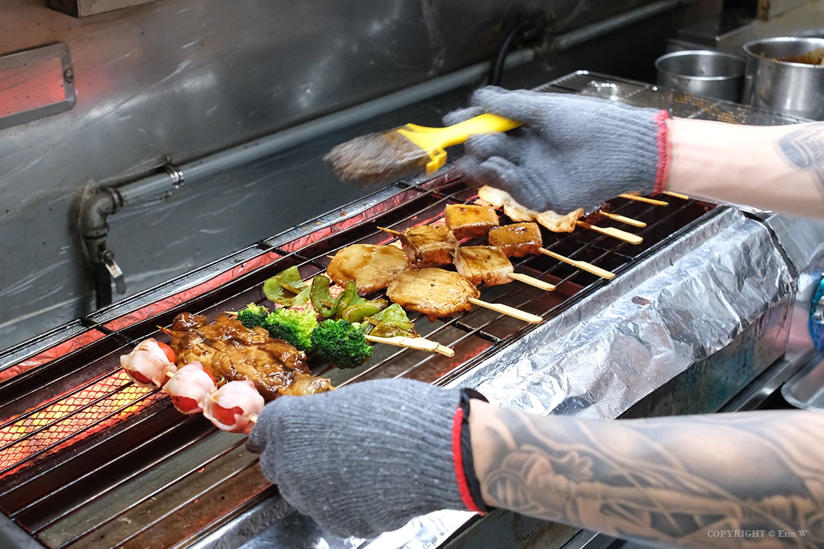 台中|柒息地串燒居酒屋|逢甲夜市食慾誘人系宵夜美食 經典神醬的銷魂串燒滋味 - 第11張圖 台中|柒息地串燒居酒屋|逢甲夜市食慾誘人系宵夜美食 經典神醬的銷魂串燒滋味