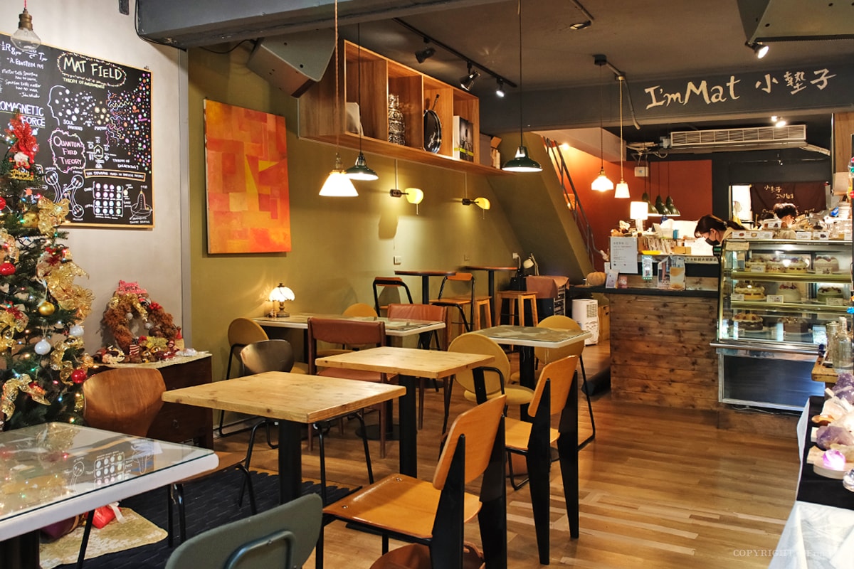 新竹｜I’mmat cafe 小墊子｜在新竹深耕多年的戚風甜點老店 季節限定的草莓食光