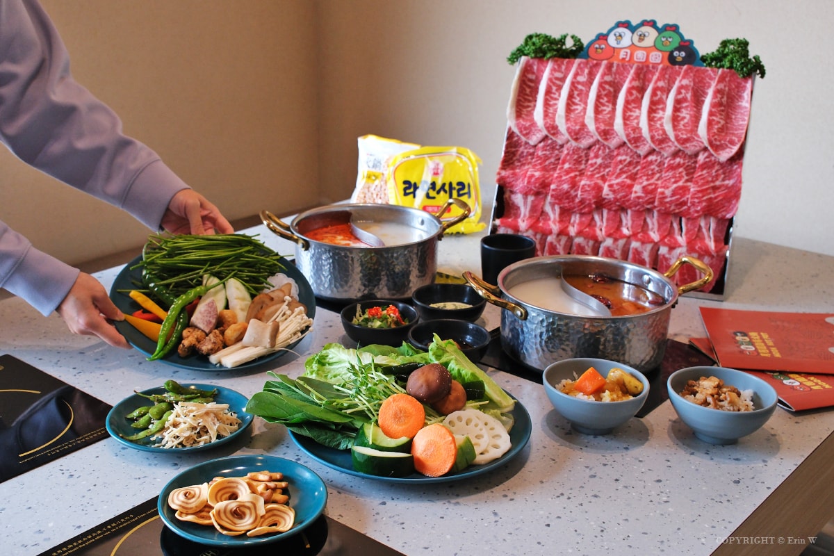 苗栗.頭份|月團圓雞湯火鍋|個人388元起的一鍋兩味鴛鴦鍋 野菜自助吧吃到飽 冬季暖身必吃的隱藏版薑母雞酒湯底 - 第46張圖 苗栗.頭份|月團圓雞湯火鍋|個人388元起的一鍋兩味鴛鴦鍋 野菜自助吧吃到飽 冬季暖身必吃的隱藏版薑母雞酒湯底