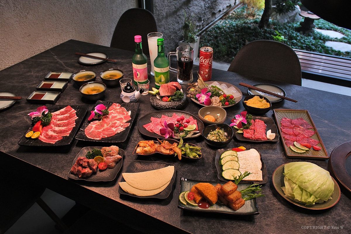 新竹・竹北｜陸本木燒肉｜一次品嚐牛豬雞海鮮的高CP值雙人套餐 炭火燻烤厚切牛舌的極致饗宴