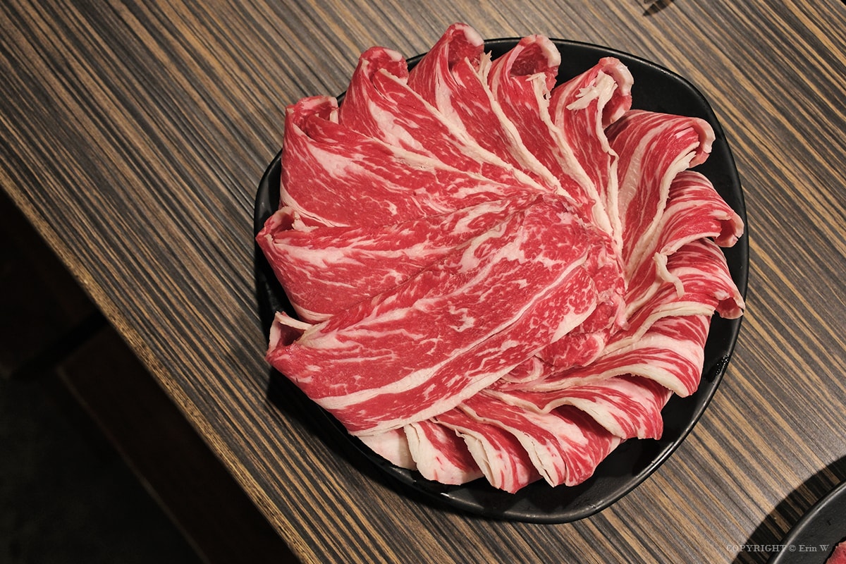 新竹・湖口|三印燒肉|挑戰極致火烤兩吃的海陸盛宴 1988元頂級龍蝦、和牛吃到飽 - 第28張圖 新竹・湖口|三印燒肉|挑戰極致火烤兩吃的海陸盛宴 1988元頂級龍蝦、和牛吃到飽