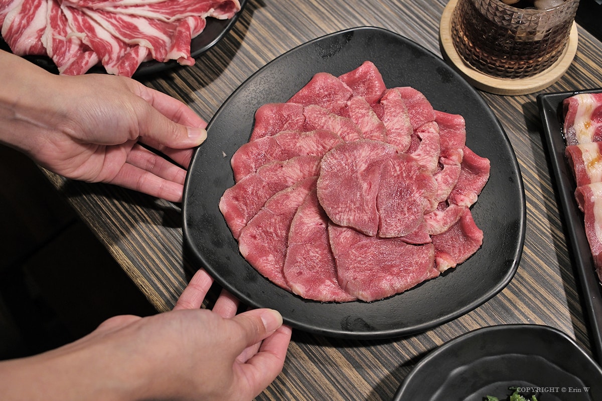 新竹・湖口|三印燒肉|挑戰極致火烤兩吃的海陸盛宴 1988元頂級龍蝦、和牛吃到飽 - 第26張圖 新竹・湖口|三印燒肉|挑戰極致火烤兩吃的海陸盛宴 1988元頂級龍蝦、和牛吃到飽