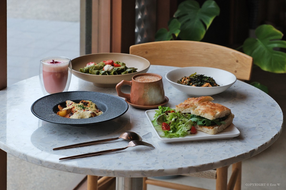 新竹・竹北｜Anjali Café & Yoga｜誰說蔬食很無聊？ 打破刻板印象的摩洛哥風蔬食餐廳 植物飲食瑜伽聚落
