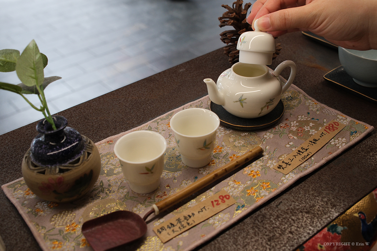 新竹|Eilong宜龍 新竹門市|不只是器皿專賣店 揉合東方茶香與手沖咖啡的質感美學空間 - 第26張圖 新竹|Eilong宜龍 新竹門市|不只是器皿專賣店 揉合東方茶香與手沖咖啡的質感美學空間