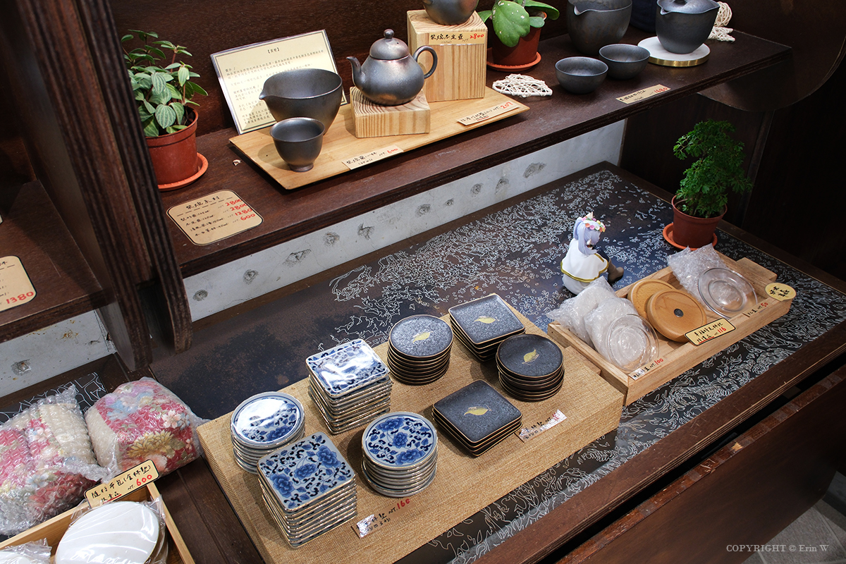 新竹|Eilong宜龍 新竹門市|不只是器皿專賣店 揉合東方茶香與手沖咖啡的質感美學空間 - 第35張圖 新竹|Eilong宜龍 新竹門市|不只是器皿專賣店 揉合東方茶香與手沖咖啡的質感美學空間
