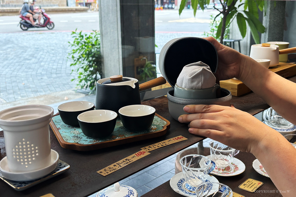 新竹|Eilong宜龍 新竹門市|不只是器皿專賣店 揉合東方茶香與手沖咖啡的質感美學空間 - 第10張圖 新竹|Eilong宜龍 新竹門市|不只是器皿專賣店 揉合東方茶香與手沖咖啡的質感美學空間