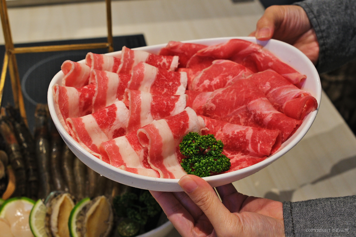 新竹｜陳阿姨火鍋灶咖｜平日商業午餐$399套餐含自助吧＋Cold Stone吃到飽！阿姨真的怕你餓