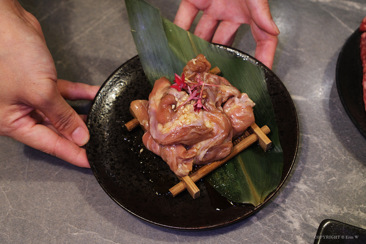 新竹・竹北｜吃肉肉燒肉專門店-竹北店｜不只吃燒肉！A5和牛、生魚片、手搖飲、甜點一次全包了！