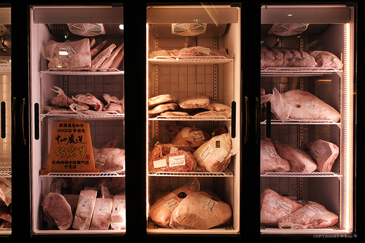 新竹・竹北｜吃肉肉燒肉專門店-竹北店｜不只吃燒肉！A5和牛、生魚片、手搖飲、甜點一次全包了！